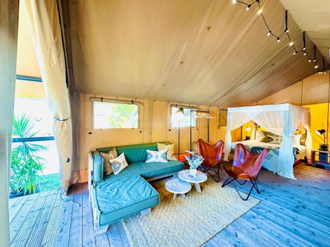 Esk Luxury Glamping Tents - Australia Accommodation 3
