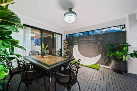 Equitice Winter Moonlight Villa - Australia Accommodation 0