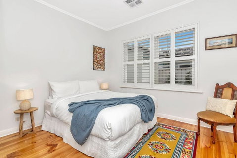 Gladstone Gardens - Family Comfort In North Brighton - Australia Accommodation 1
