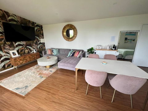 Gold Coast Retreat - Australia Accommodation 2