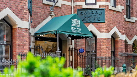 Gordon House Apartments - Australia Accommodation 1
