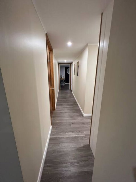 Guesthouse On Grant Street - Australia Accommodation 4