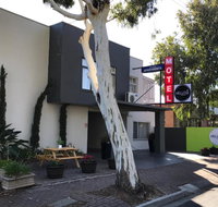 Hello Adelaide Motel and Apartments - Australia Accommodation