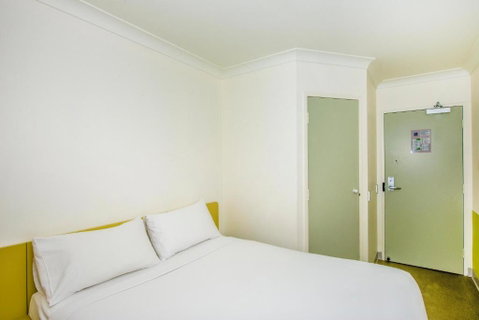 Imperial Motel Windsor - Australia Accommodation 2