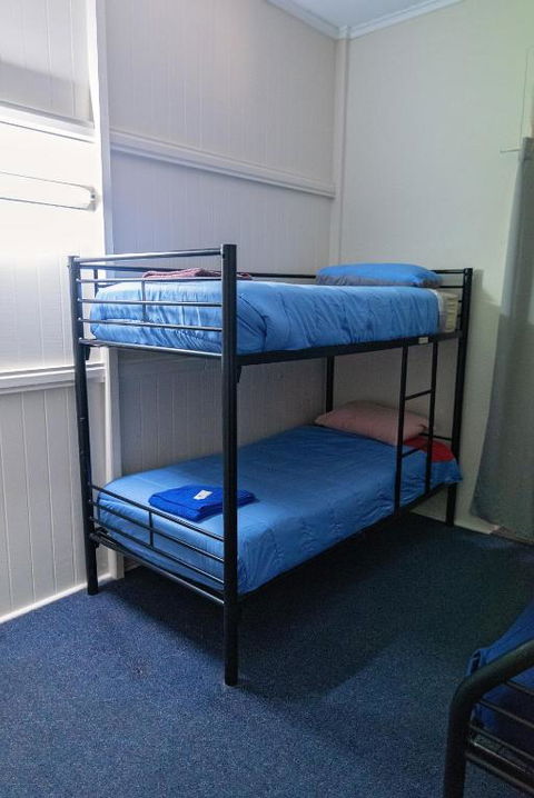Hotel Metropole Proserpine - Australia Accommodation 3