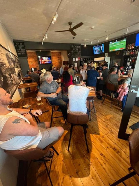 Hotel Trentham Villa 2 - Australia Accommodation 2