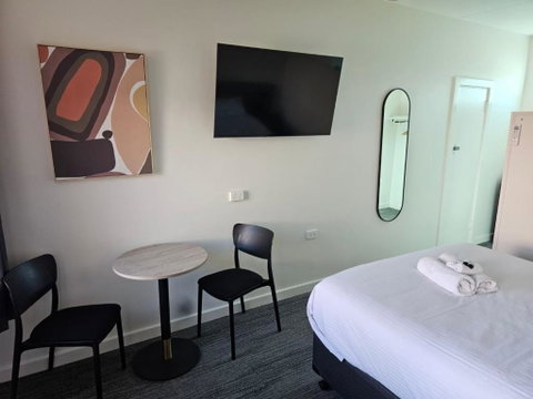 International Hotel Motel - Australia Accommodation 1