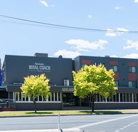 Adelaide Royal Coach - Australia Accommodation
