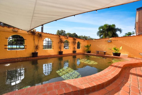 Adobe Motel - Australia Accommodation 1
