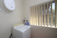 Adriana 6/83-85 Ronald Avenue