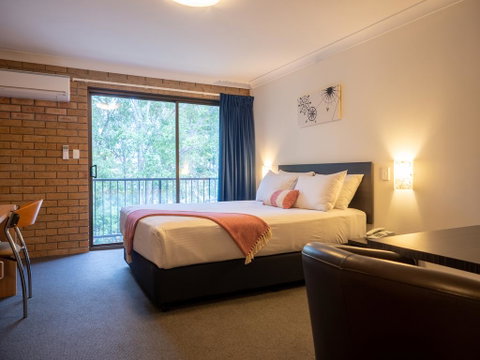 Airport Admiralty Motel - Australia Accommodation 3