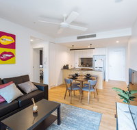 Airtrip Apartments on Cordelia St - Australia Accommodation