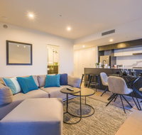 AirTrip Apartments on Cordelia Street - Australia Accommodation