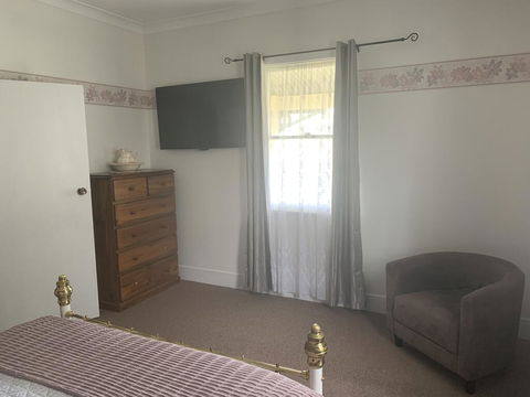 Akoonah Cottage - Australia Accommodation 1