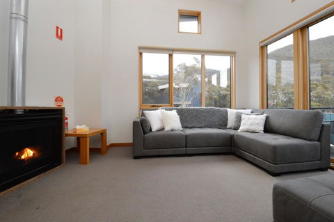 Akuna 3 - Australia Accommodation 1