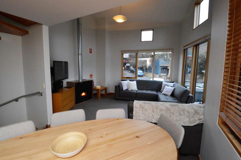 Akuna 3 - Australia Accommodation 0