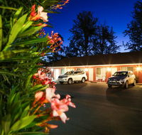 Akuna Motor Inn and Apartments - Australia Accommodation
