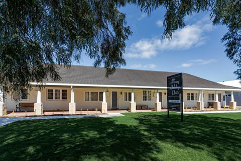 Albany Holiday Units - Australia Accommodation 0