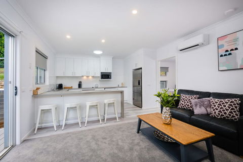 Albury Yalandra Apartment 3 - Australia Accommodation 2
