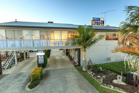 Alexander Motel - Australia Accommodation 2