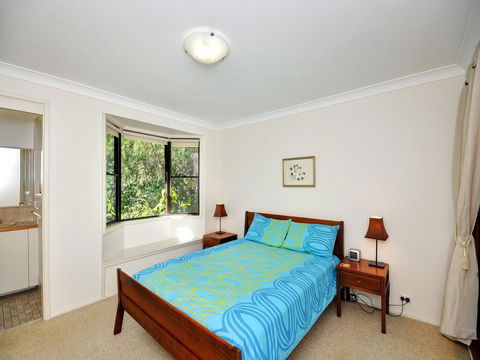 All Decked Out - Pet Friendly - Australia Accommodation 3