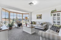Book Oakhampton Accommodation Vacations Australia Accommodation Australia Accommodation