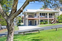 Book Bonny Hills Accommodation Vacations Australia Accommodation Australia Accommodation