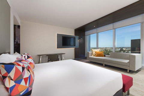 Aloft Perth - Australia Accommodation 3