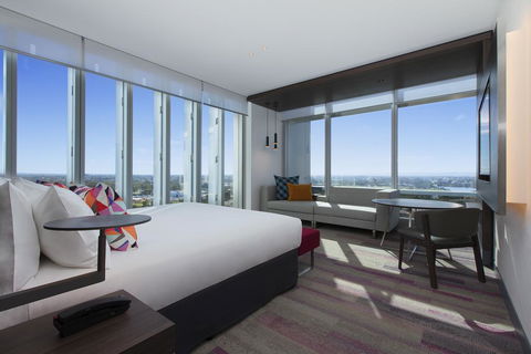 Aloft Perth - Australia Accommodation 0