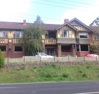 Alpine Retreat Hotel - Australia Accommodation