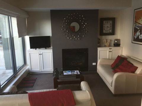 Alto 203 - Australia Accommodation 3