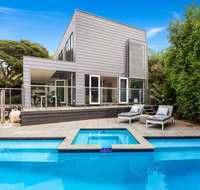Amalfi Dream - Luxury Villa with Pool and Spa walk to beach and shops - Australia Accommodation