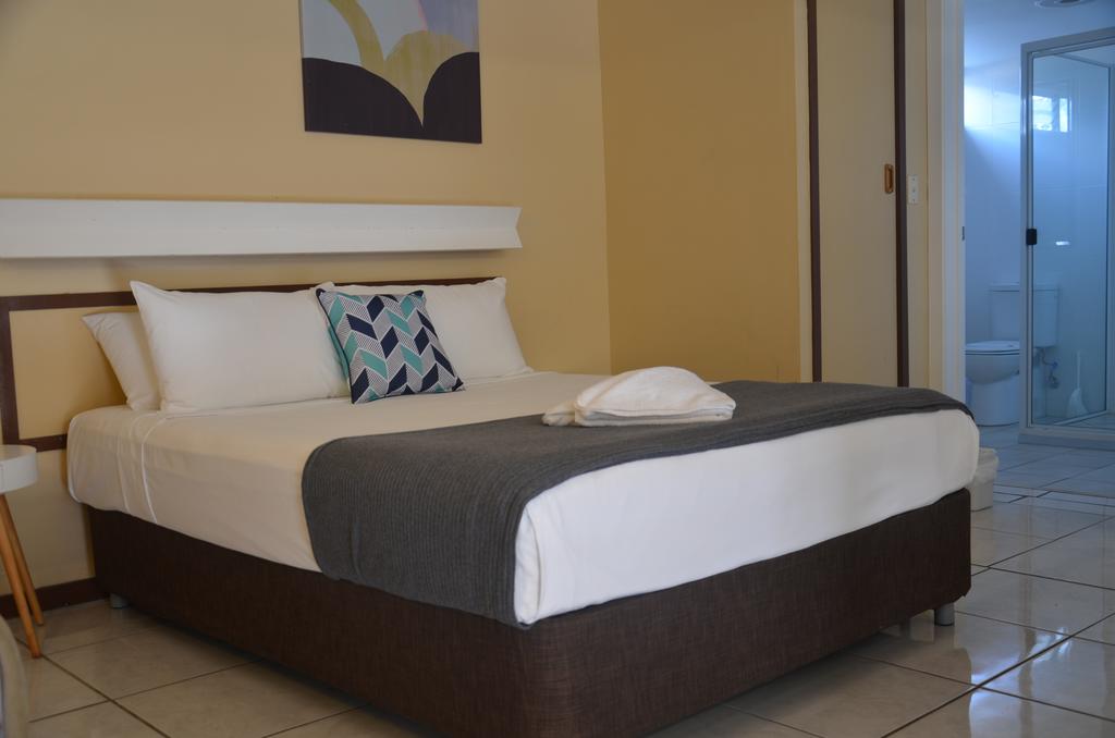 Norman Gardens QLD Australia Accommodation