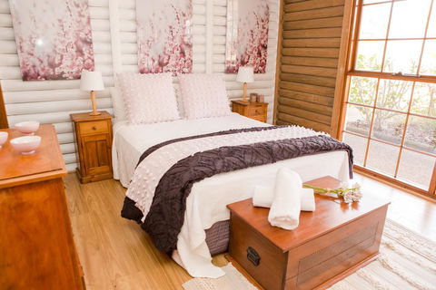 Among The Vines - Australia Accommodation 3