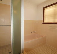 Amzaz 15 Korogora Street - Australia Accommodation