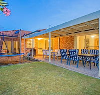 Anaheim Family Lodge by Getastay - Australia Accommodation