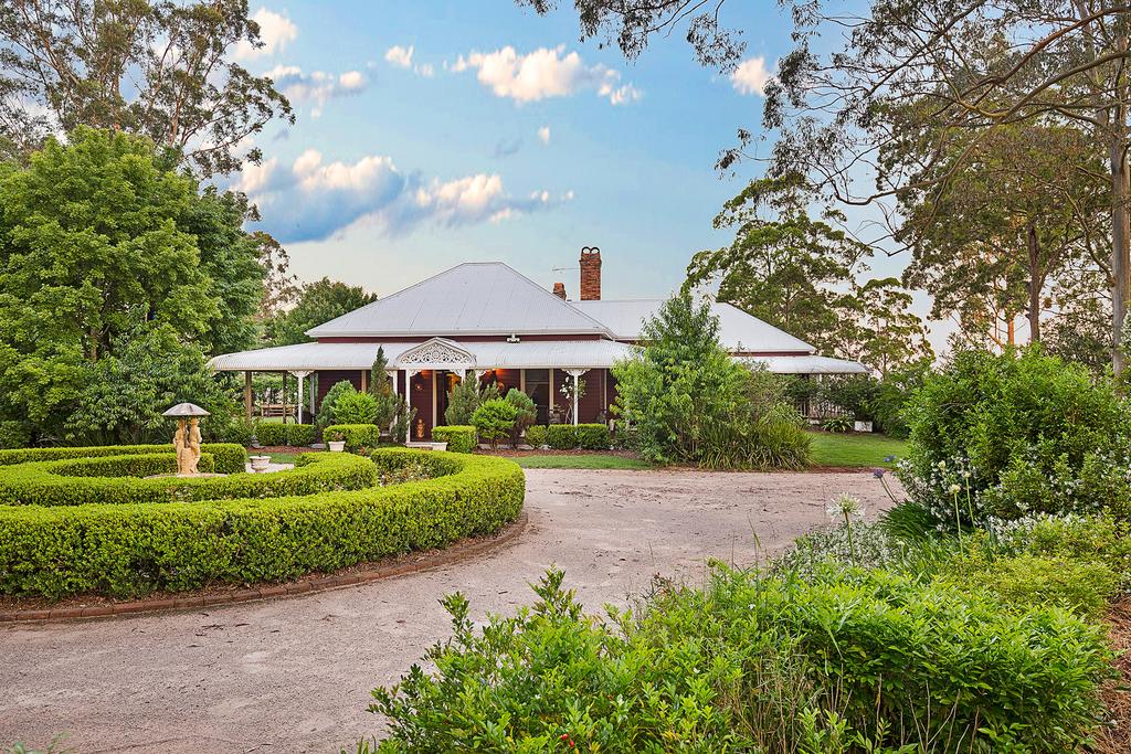 The Bluff QLD Australia Accommodation