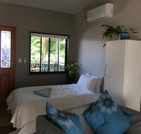 Annerley-granny flatprivate new convenience - Australia Accommodation