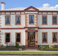 Annesley House - Australia Accommodation