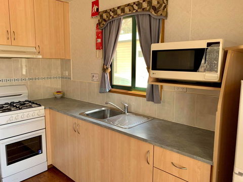 Apex RiverBeach Holiday Park - Australia Accommodation 3