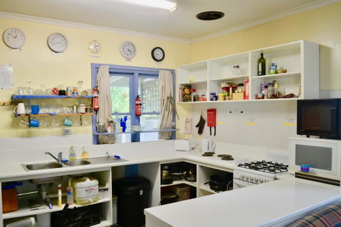 Apollo Bay Backpackers - Australia Accommodation 3
