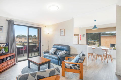 Apollo Unit 21 - Australia Accommodation 0