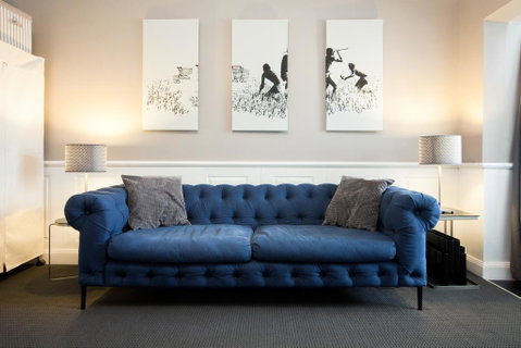 Apt - Cosy Central Studio - Australia Accommodation 0