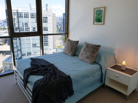 Aqua Newstead Apartment - Australia Accommodation 1