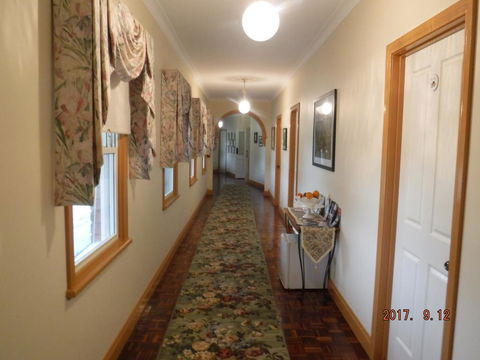 Arabella Country House - Australia Accommodation 2