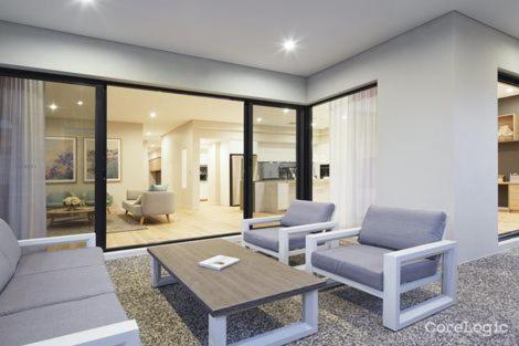 Luxury Bedrooms In A Resort Style Home - Australia Accommodation 2