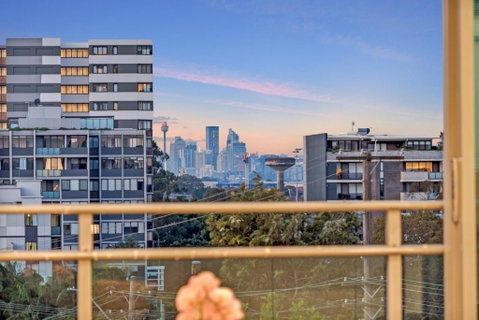 Luxury Retreat Sydney Airport Direct Train Line - Australia Accommodation 0