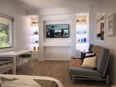 M207 West Perth Studio Apartment Near Kings Park - Australia Accommodation 0