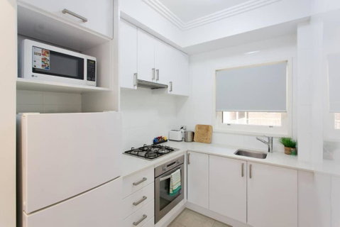 M5 West Perth Studio Apartment Near Kings Park - Australia Accommodation 2
