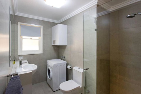 M5 West Perth Studio Apartment Near Kings Park - Australia Accommodation 3